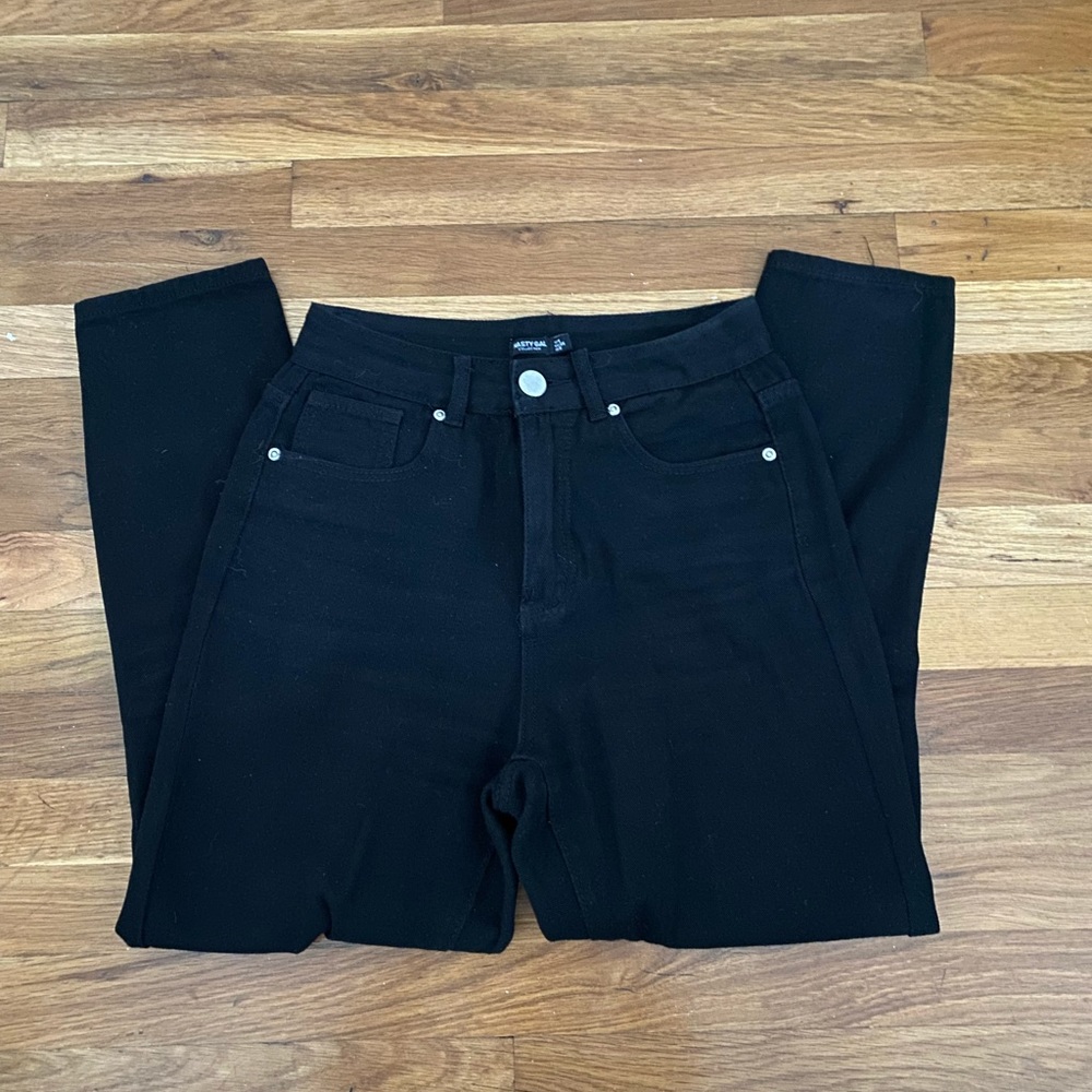 Nasty Gal Black Distressed Straight Jeans size 4